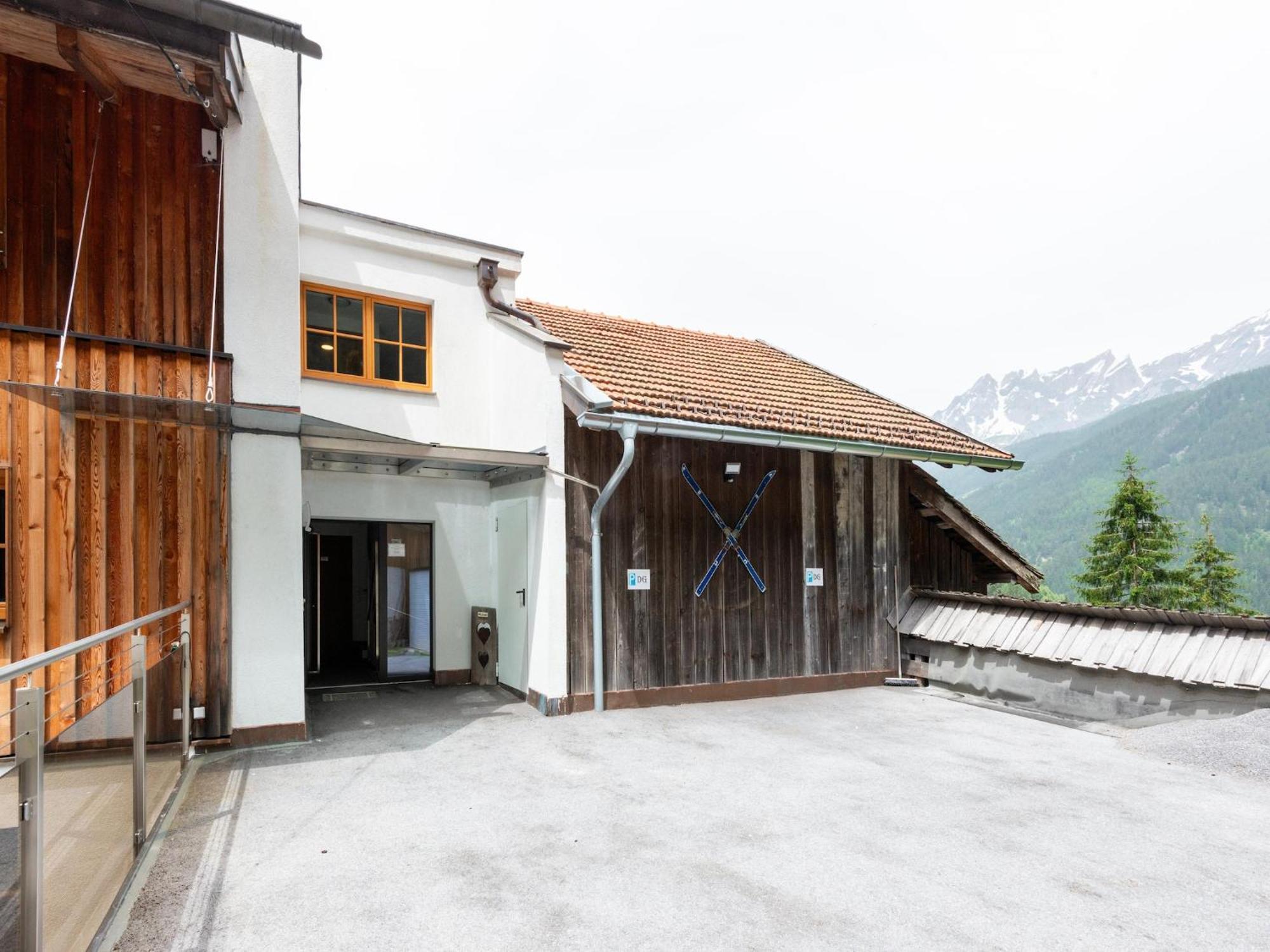 Apartments, Tobadill Exterior photo